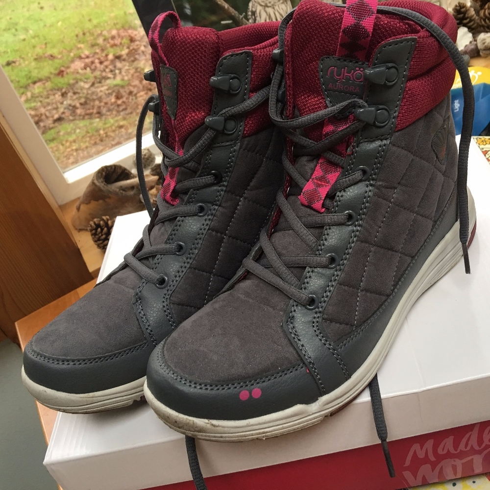 Ryka Women's Aurora Fashion Sneakers